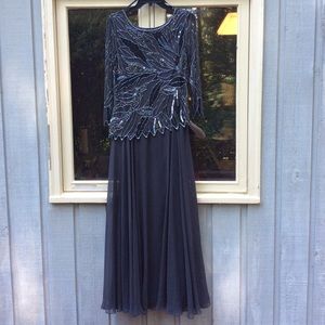 Jkara size 8 formal